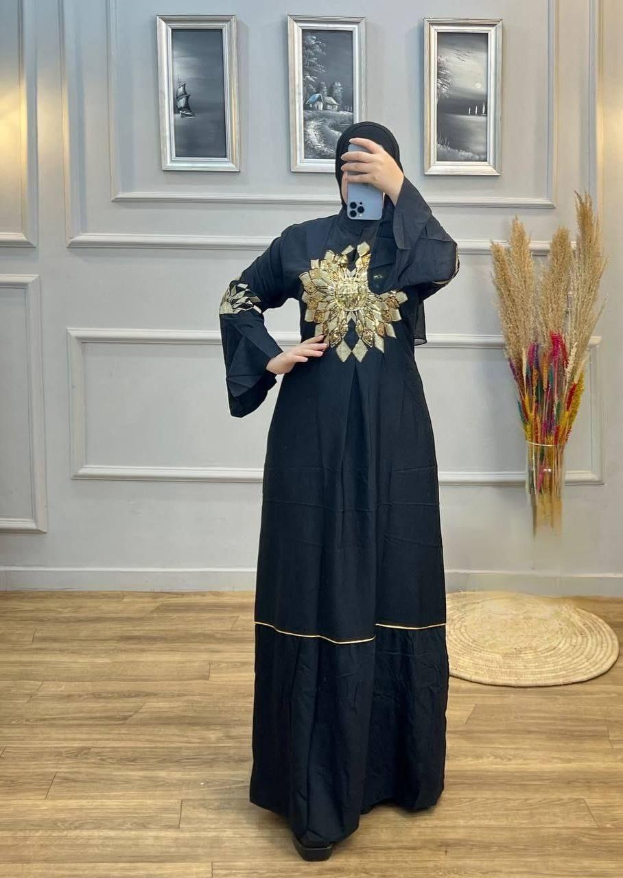 Abaya Étoile Royale – Élégance et Lumière