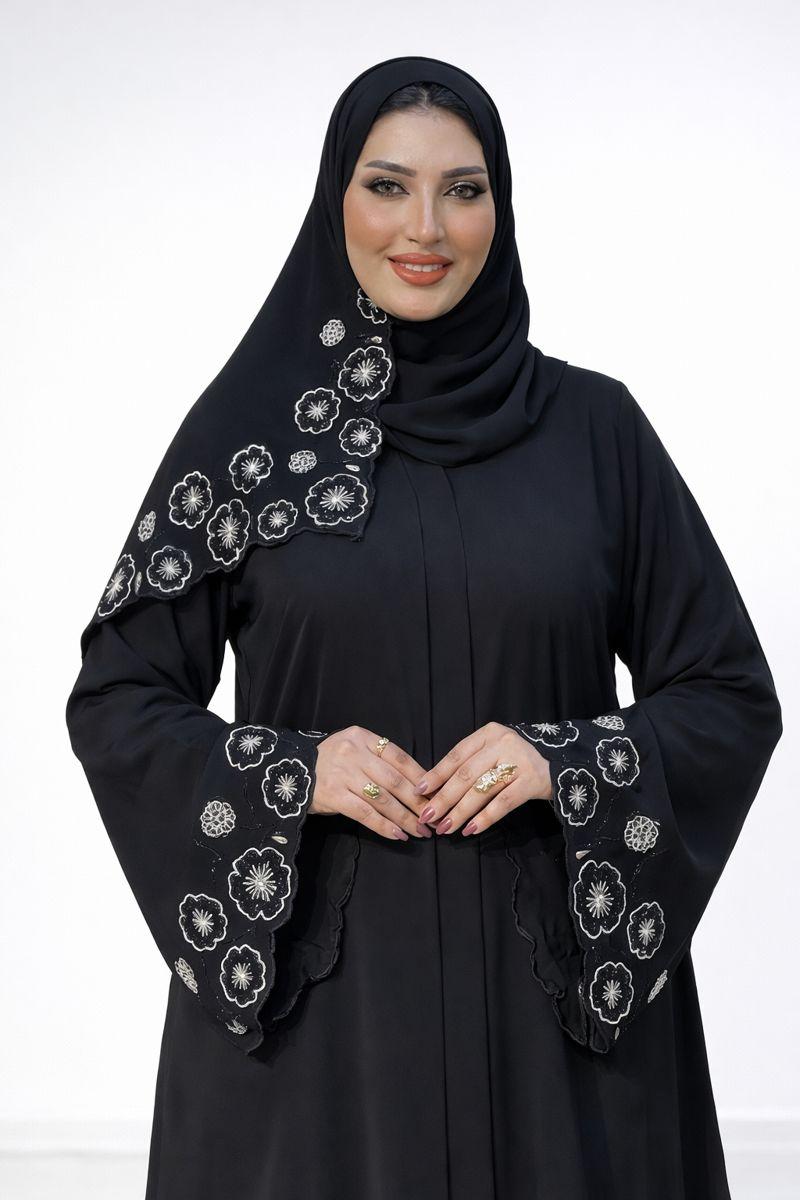 Abaya Noire Fleur d’Or – Élégance et Raffinement Absolu