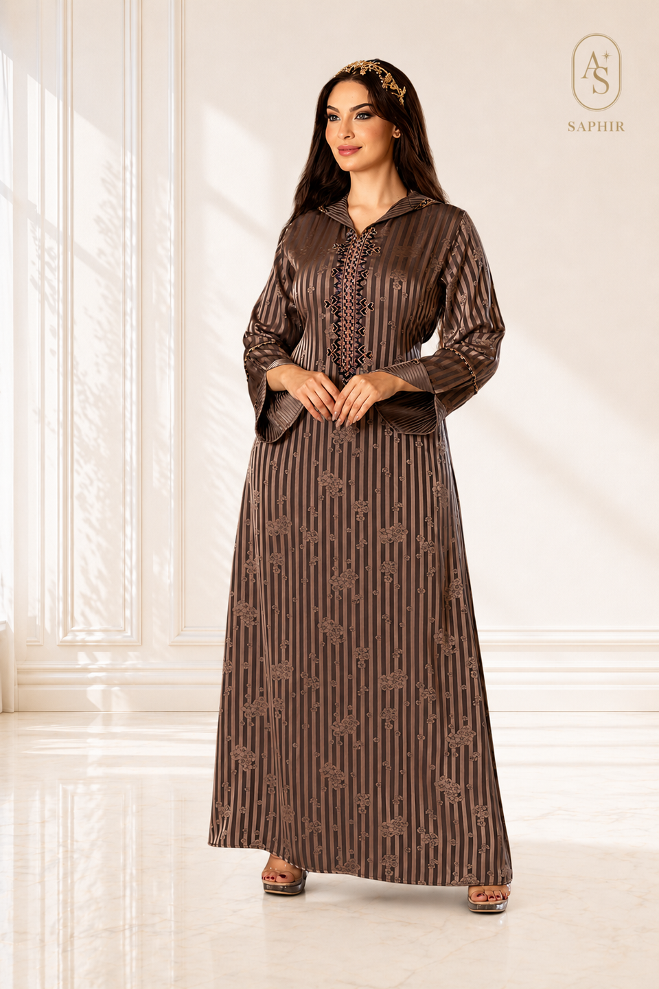 Abaya Moka Royal satinée avec capuche marocaine